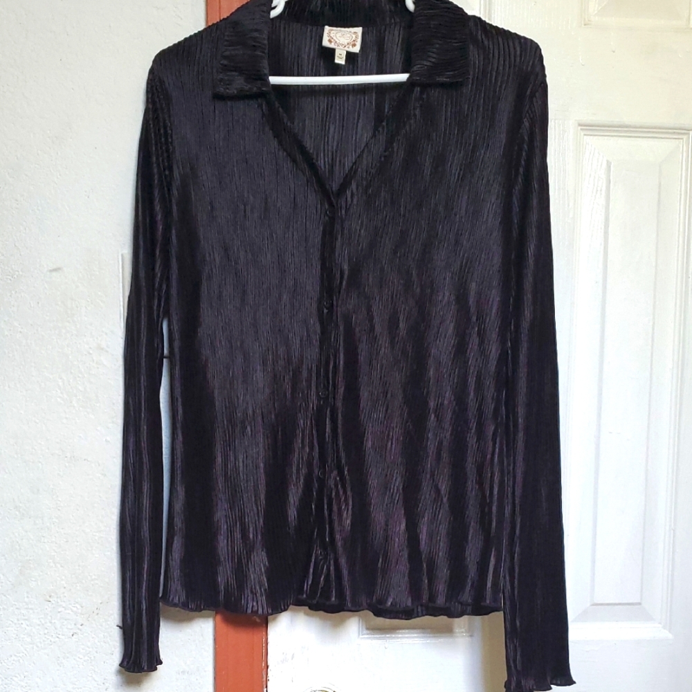 TRUSELF Black Long Sleeve Blouse